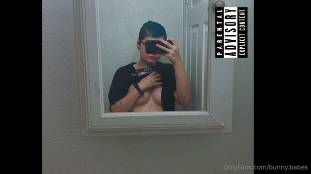 Full leaked Bunny babes private photo