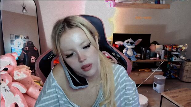 Full leaked Burce imp private photo