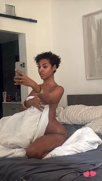Full leaked Burlz private photo