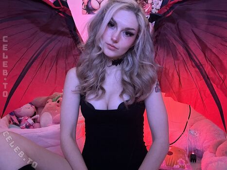 Full leaked Busy b asmr page private photo