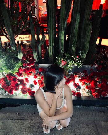 Full leaked C zhao e page private photo