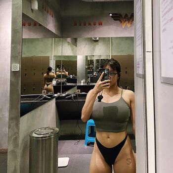 Full leaked C zhao e private photo