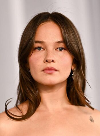 Full leaked Cailee spaeny private photo