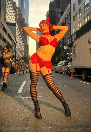 Full leaked Caitlin bond page private photo