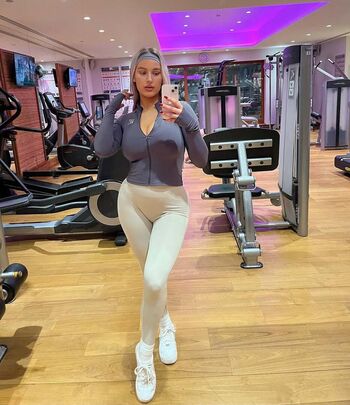 Full leaked Caitlin perriam private onlyfans photo