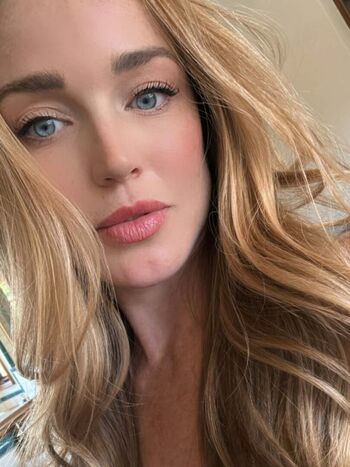 Caity Lotz