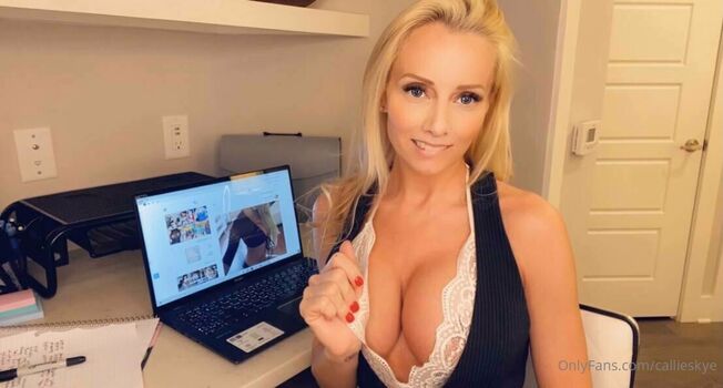 Full leaked Callieskye  page private photo