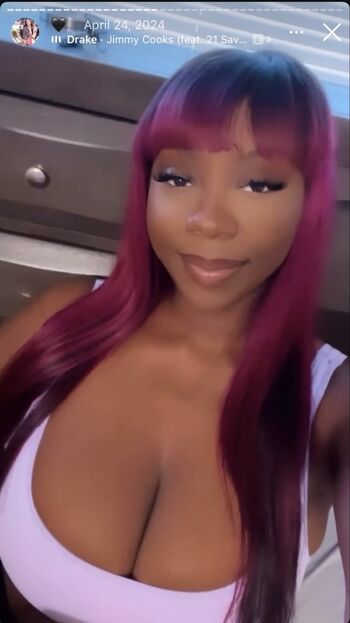 Full leaked Callmeellepls private photo