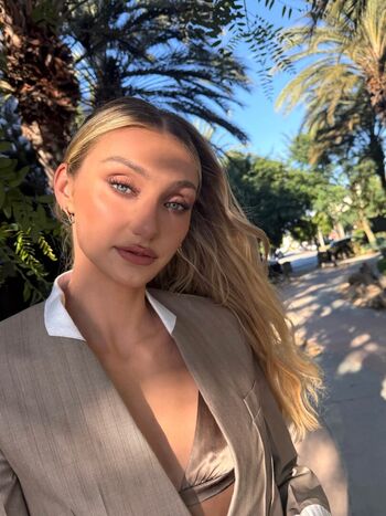Full leaked Cameron brink private photo