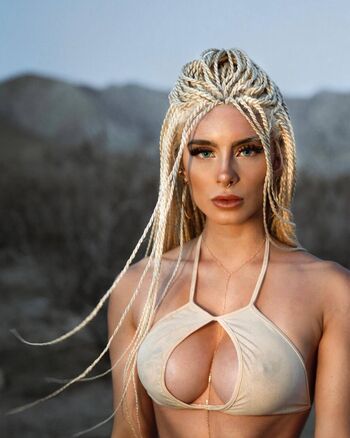 Leaked Nnayaaa/ private photo viral onlyfans