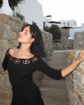 Full leaked Camila cabello page private photo