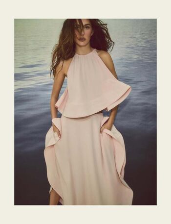Full leaked Camila morrone private photo