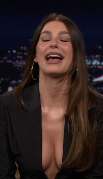 Full leaked Camila morrone private photo