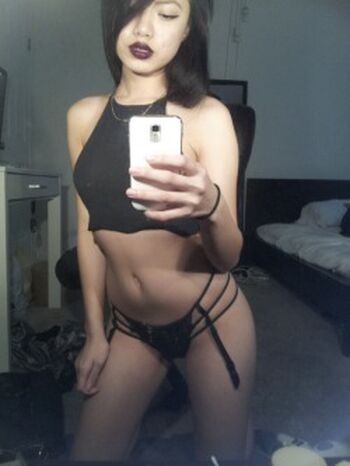 Full leaked Camilaklee private photo