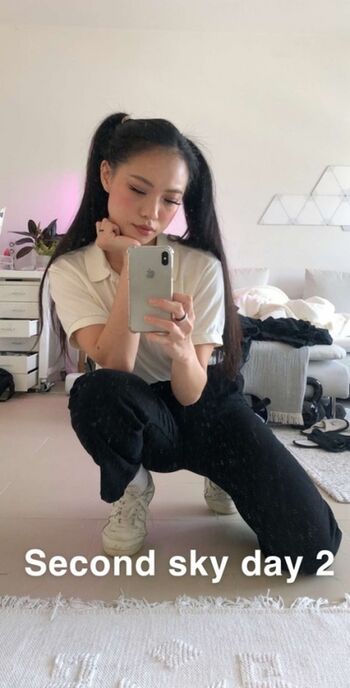 Full leaked Camilaklee private photo