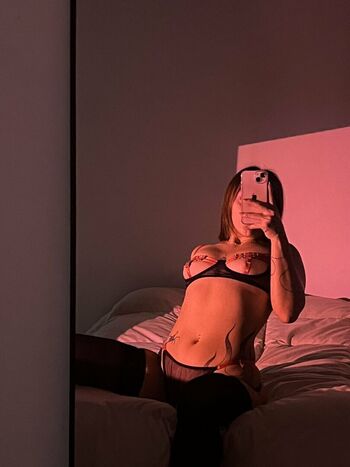 Full leaked Candemerl private photo