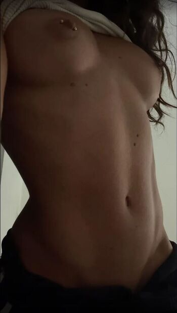 Full leaked Candysh private photo