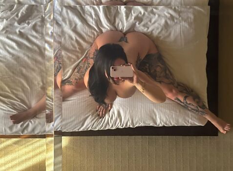 Full leaked Caprice private photo
