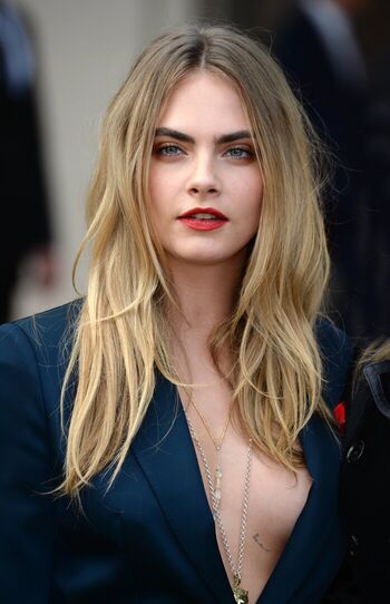 Cara Delevingne