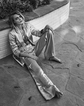 Full leaked Cara delevingne private photo