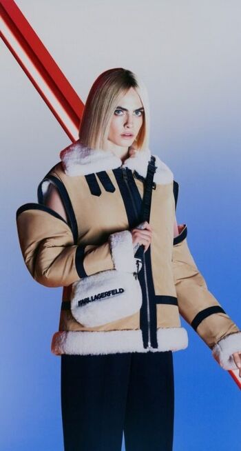 Full leaked Cara delevingne private photo