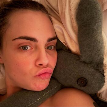Full leaked Cara delevingne page private photo