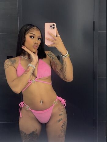 Full leaked Carenavonchae private photo