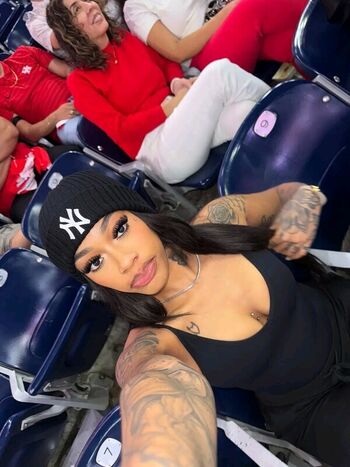 Full leaked Carenavonchae page private photo