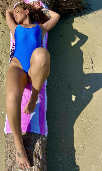 Full leaked Carianne private photo