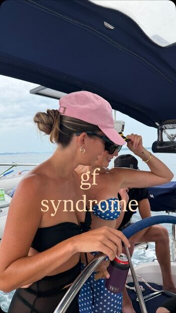 Full leaked Carla bezanson private photo