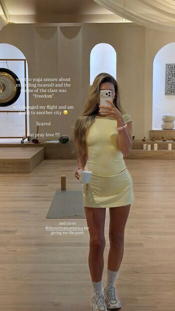 Full leaked Carla bezanson private photo