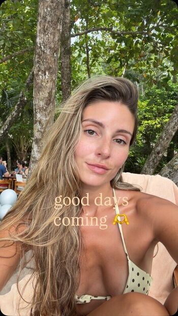 Full leaked Carla bezanson private photo