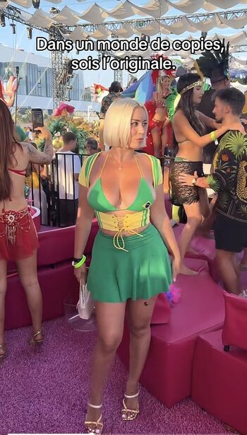 Full leaked Carla crl private photo