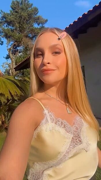 Full leaked Carla diaz private photo
