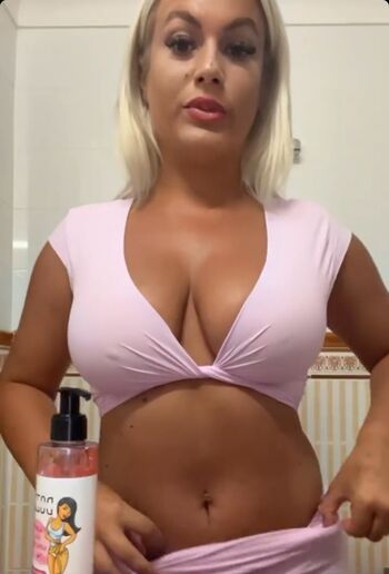 Full leaked Carla moreau private photo