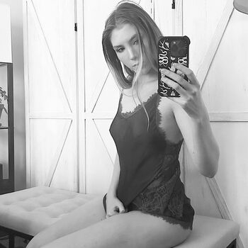 Full leaked Carly estelle private photo