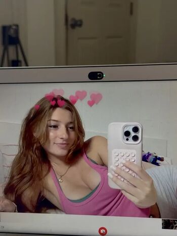 Full leaked Carmela private photo