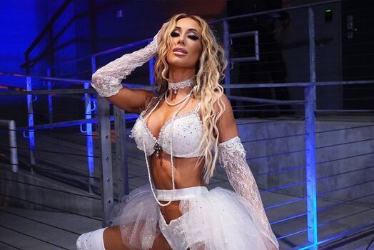 Full leaked Carmella private photo