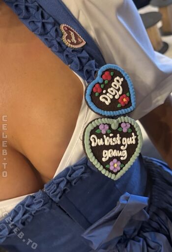 Full leaked Caro daur private photo