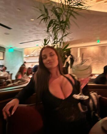 Full leaked Caroline smith private photo