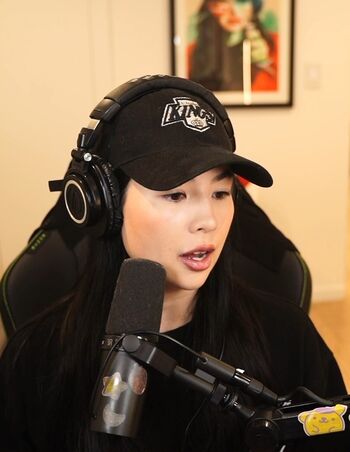 Full leaked Carolinekwan page private photo