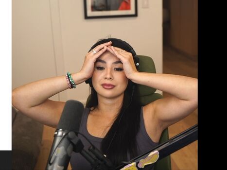 Full leaked Carolinekwan private photo