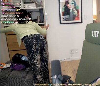 Full leaked Carolinekwan private photo