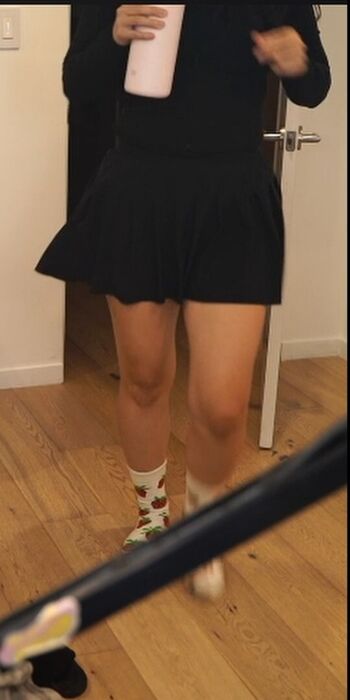 Full leaked Carolinekwan private photo
