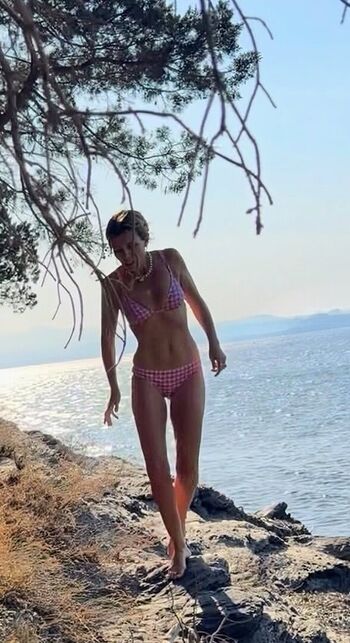 Full leaked Carrie johnson private photo
