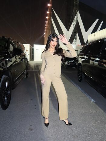 Full leaked Cathy kelley private photo