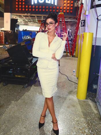 Full leaked Cathy kelley private photo