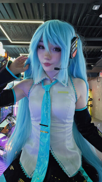 Full leaked Celebi cos page private photo