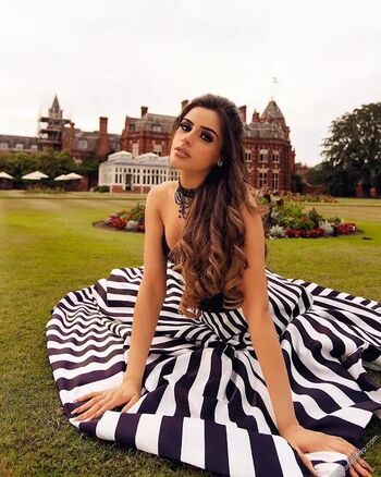 Full leaked Celina sharma private photo