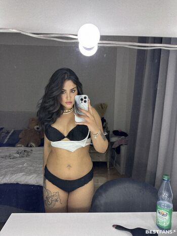 Full leaked Celina x  page private photo